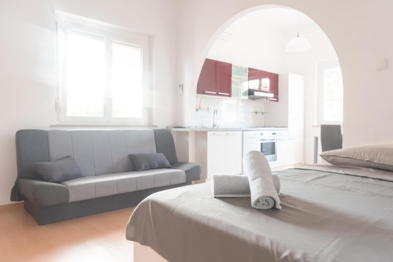 Studio Enig Izola Bagian luar foto